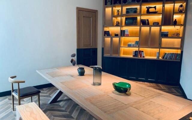 Madison Hotel Jinan Olympics Center