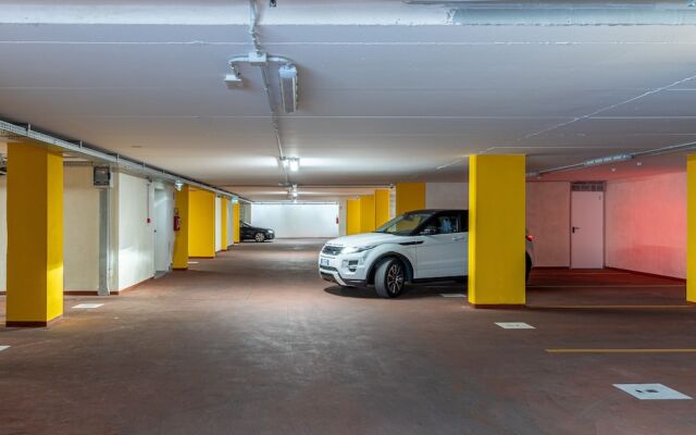 Aris Apartments & Sky Pool - Tonelli Hotels - Adult Friendly