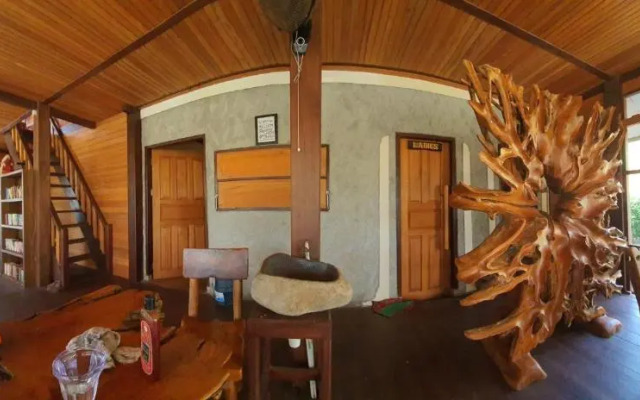 Hotel Besar Bulan Baru - Senggigi