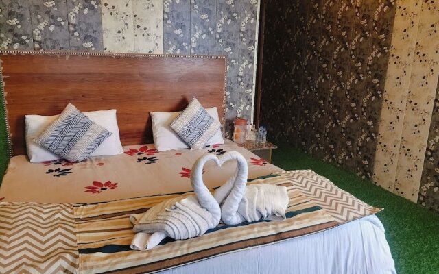 Hotel Nirbana Heights