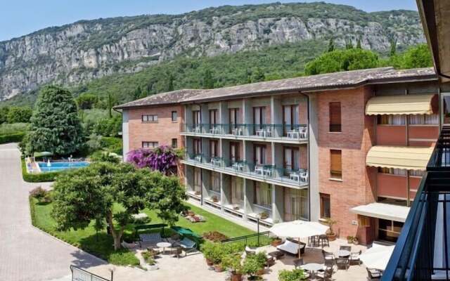 Hotel Gabbiano - Garda Lake Collection