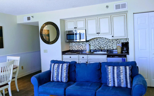Shell Island Resort - All Oceanfront Suites