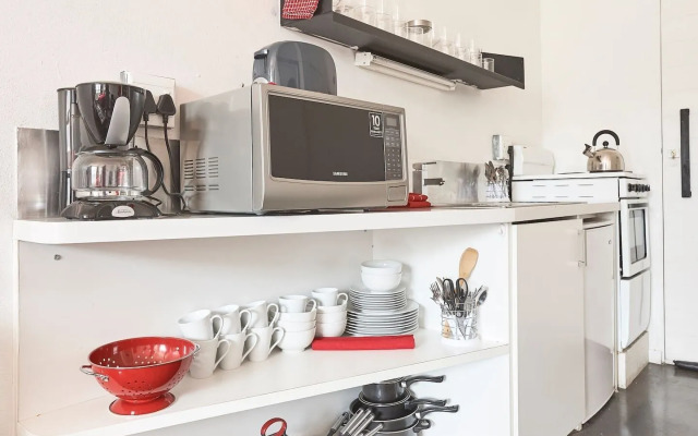 Trendy Art Studio Apartment,Maboneng Joburg