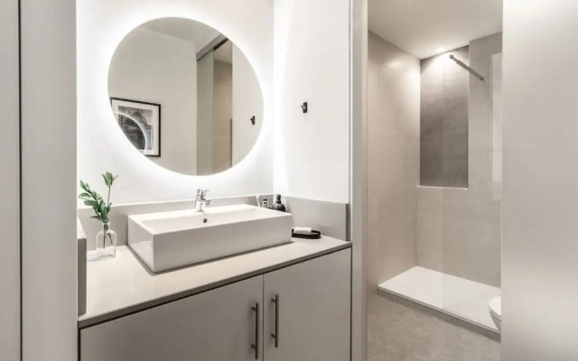 Movida - 2 Bedroom and Pool in Chamber