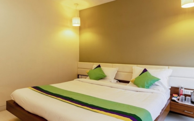 Treebo Trend Midvalley Residence