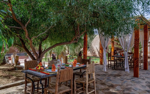 Kasbah Sahara Services-Guest House