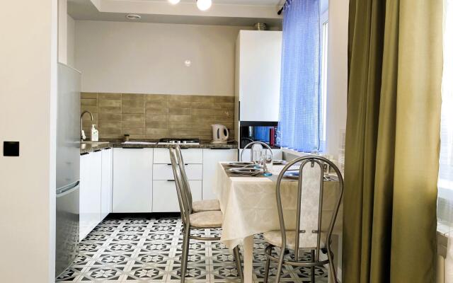 Right Room на улице Ленина