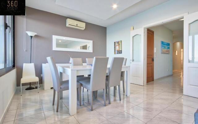 Seafront Sliema - Spacious 3BR opposite beach - AC by 360 Estates