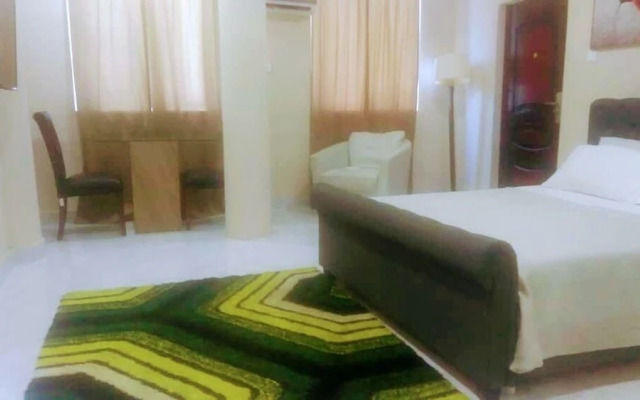 Sonnys inn and car rentals