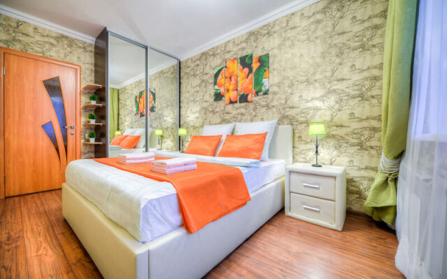 Apartments Five Stars near the Tractor Ice Arena