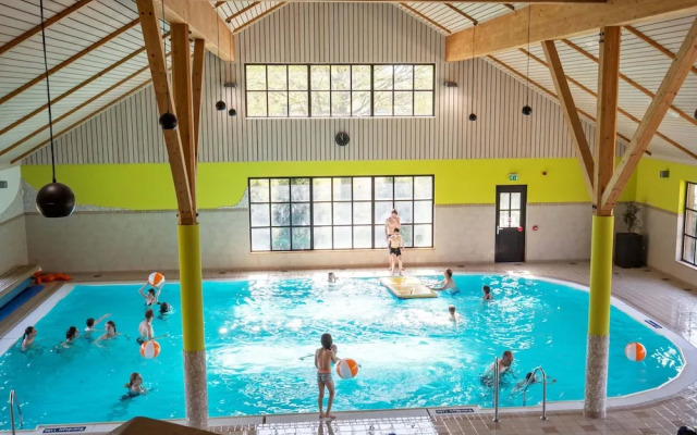 Comfortable Chalet With Dishwasher, Near Maastricht