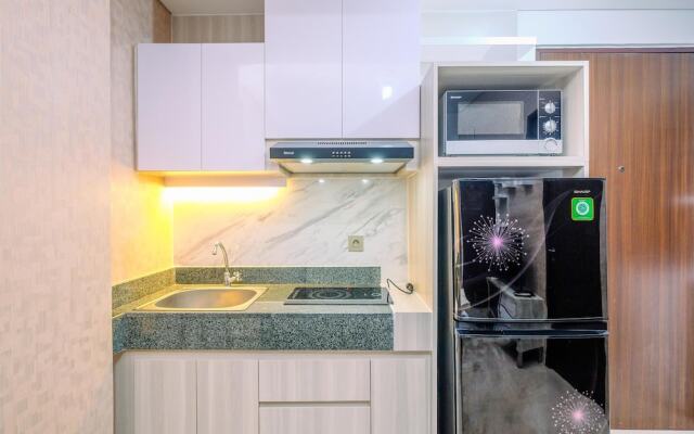 Comfy And Modern 2Br At Transpark Cibubur Apartment