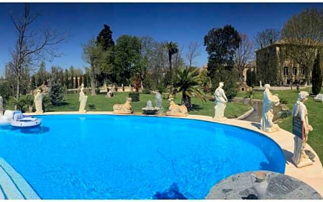 Château des Fontaines