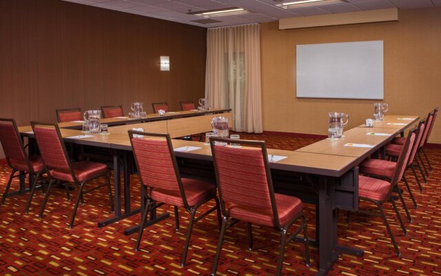 Courtyard by Marriott Williamsburg Busch Gardens Area