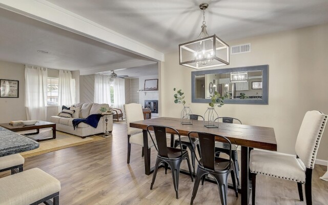 Cozy Retreat Near Denver Leisure