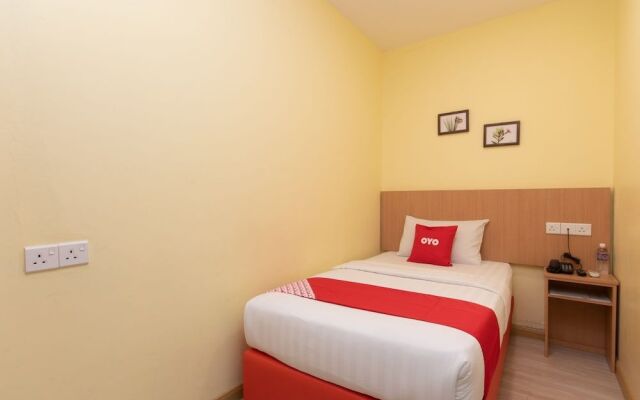 OYO 89344 Labuan Avenue Hotel