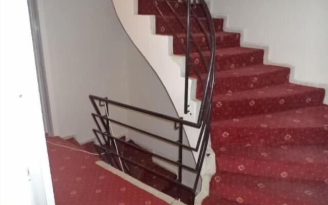 Merkez Otel