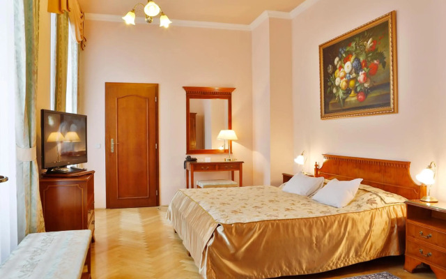 Hotel Kolonada