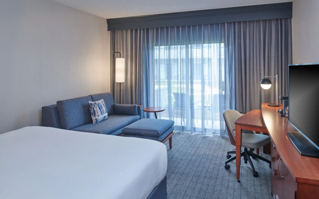 Courtyard by Marriott Detroit Livonia