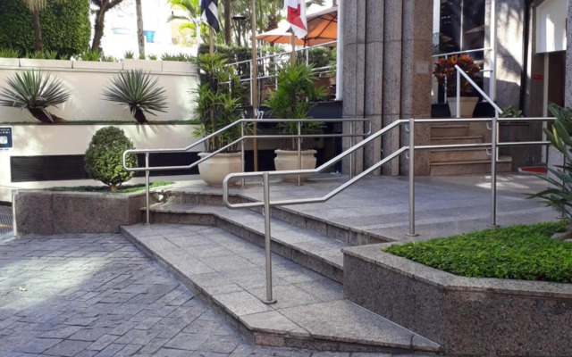 Apartamento no itaim bibi 264 localização perfeita