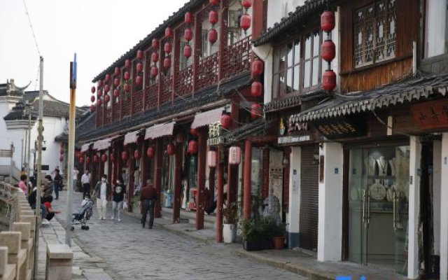 Zhujiajiao Shenzhu Homestay