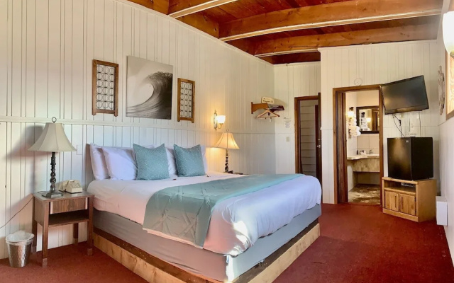 Breakers Boutique Inn