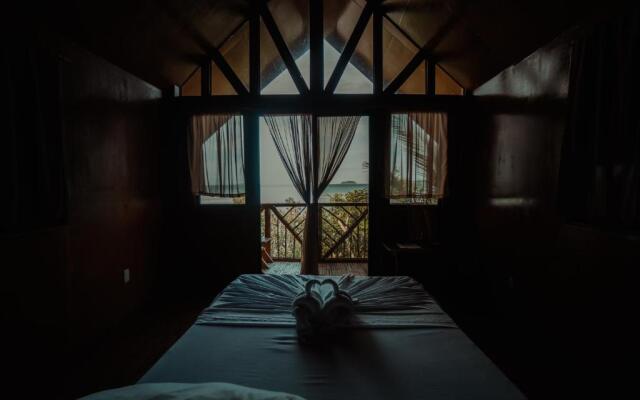 Cocovana Beach Resort