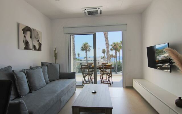 Phaedrus Living: Seaview Luxury Flat Limnaria 151