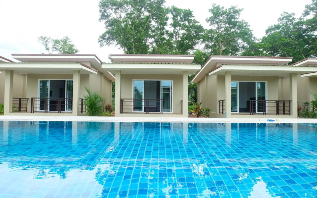 The Oasis Khaolak Resort