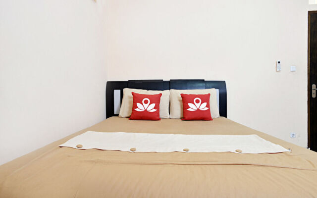 ZEN Rooms Karet Tengsin