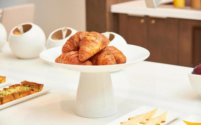 AC Hotel by Marriott Charlotte SouthPark