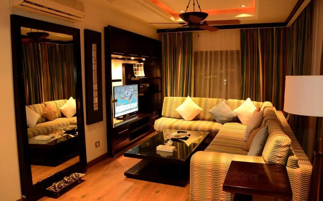 Отель Reef Oasis Blue Bay Resort Families & Couples Only