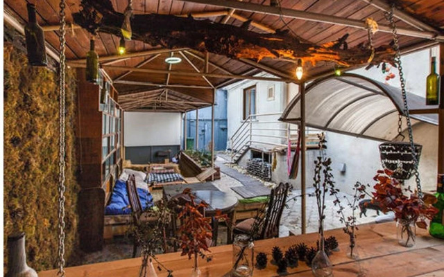 Dvizh Hostel Eli Spali