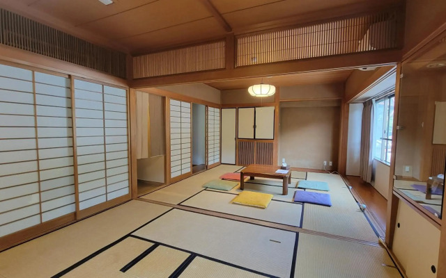 Onsen Hostel K's House Hakone