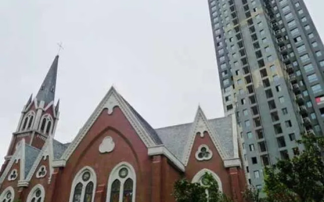 Huguang Hostel