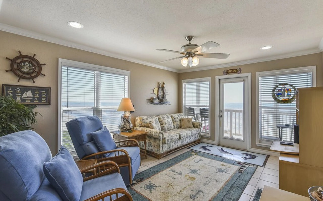 Seascape Resort Beachfront Condos