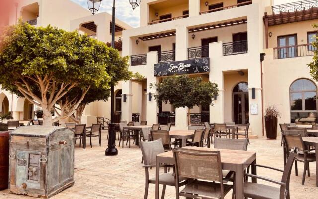 Tala Bay Residence - Families Only