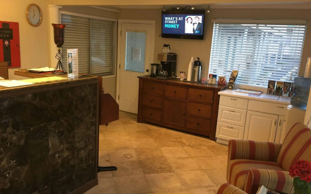 Oak Grove Inn