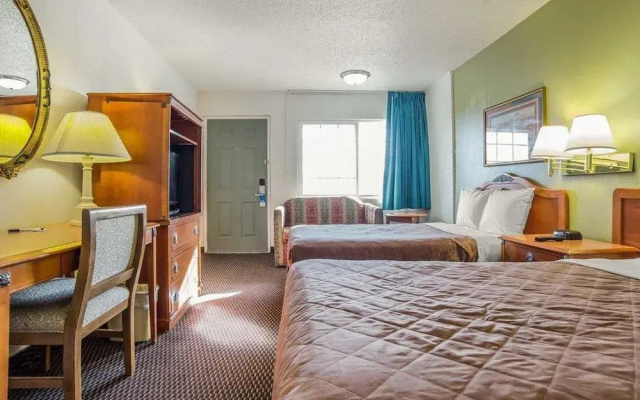 Rodeway Inn & Suites Hermiston