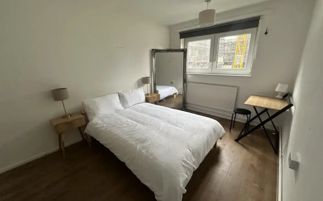 Fab Excel London Flat, Warm Cosy Liz Line