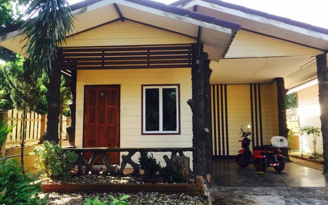 Monmai resort