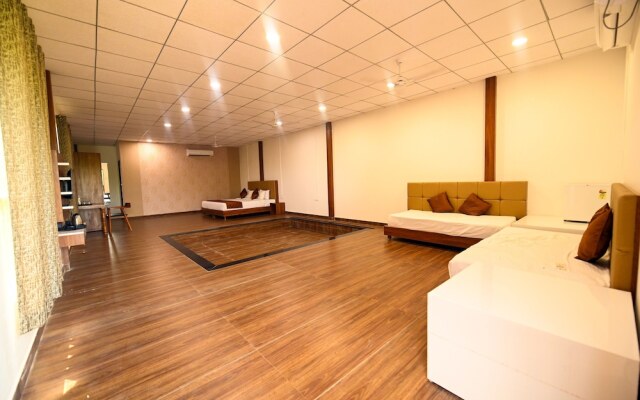 TGI Insignia Resort & Villa's