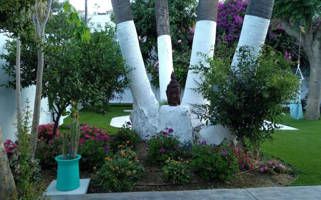 Villas By Seric,15' walking to the beach