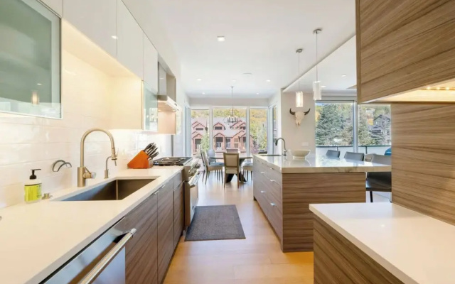 Luxury Old Town Residence