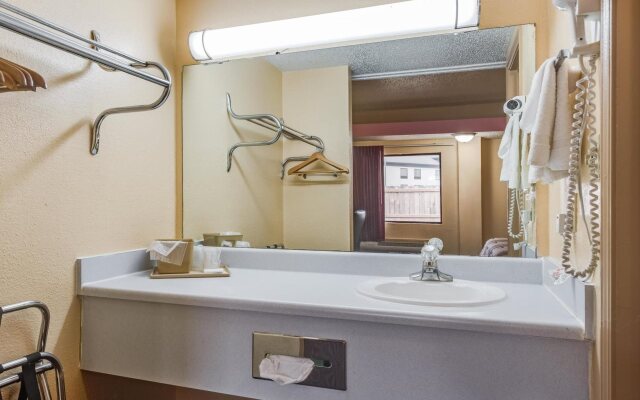 Travelers Inn Midwest City