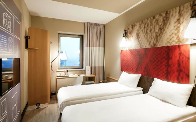 Ibis Konya