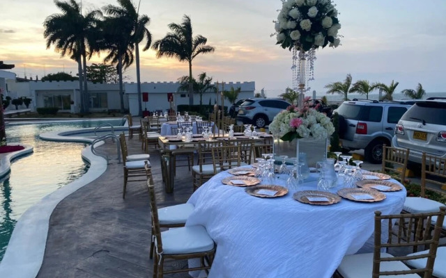 Castillo del Mar Suites