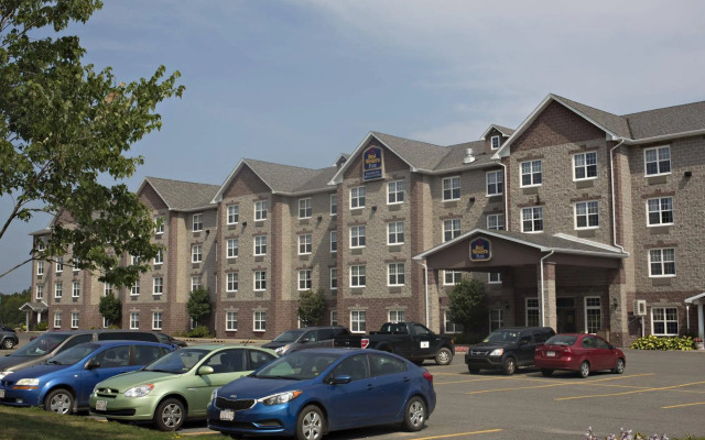 Best Western Plus Fredericton Hotel & Suites