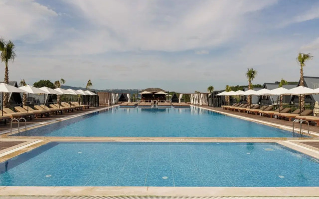 Ramada Resort By Wyndham Sapanca Thermal