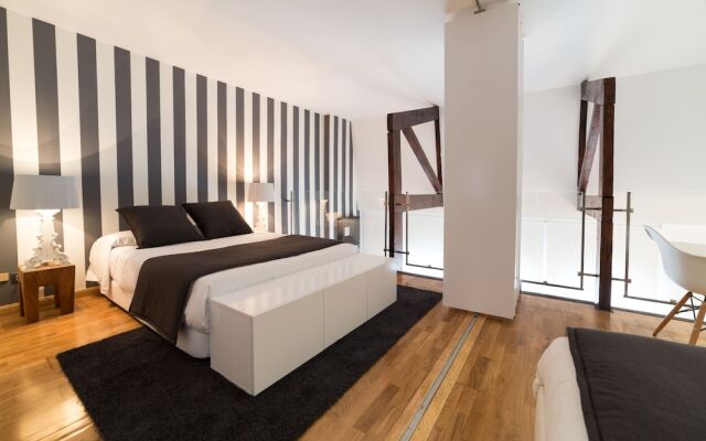 Balmes - Ático Con Piscina Privada En Barcelona